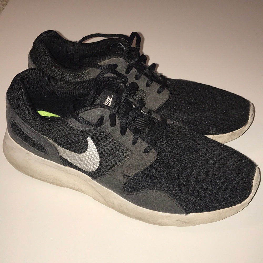 Nike Kaishi Shoes